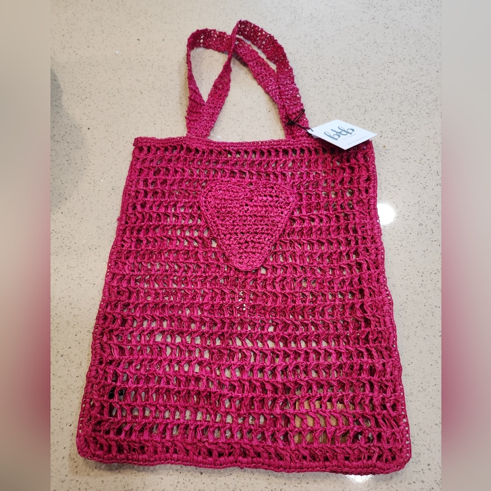 New BTB Los Angeles Heart Bag - Picture 3 of 12